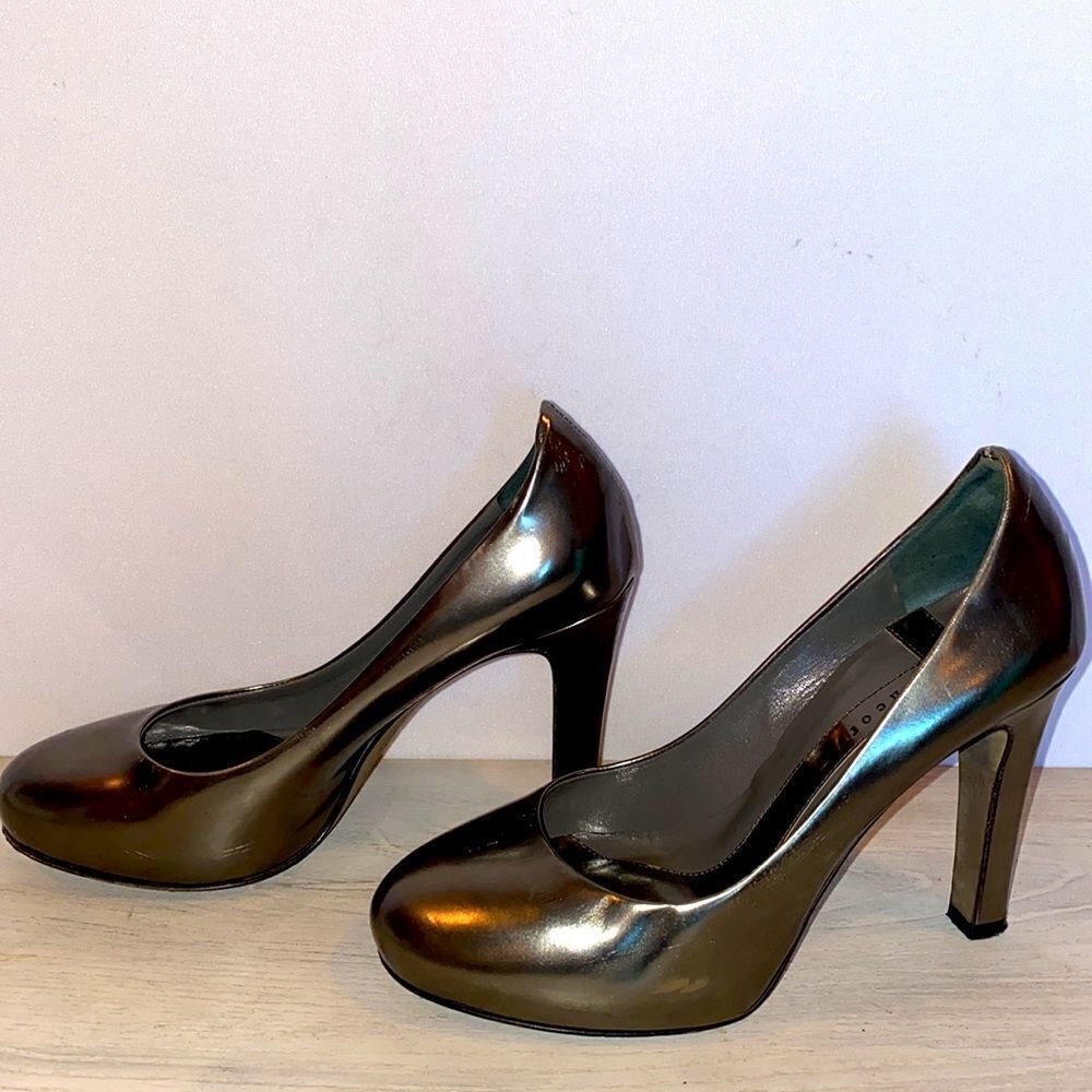 Theory Metallic Grey Pumps Size 36.5 EU Metallic Bronze Color